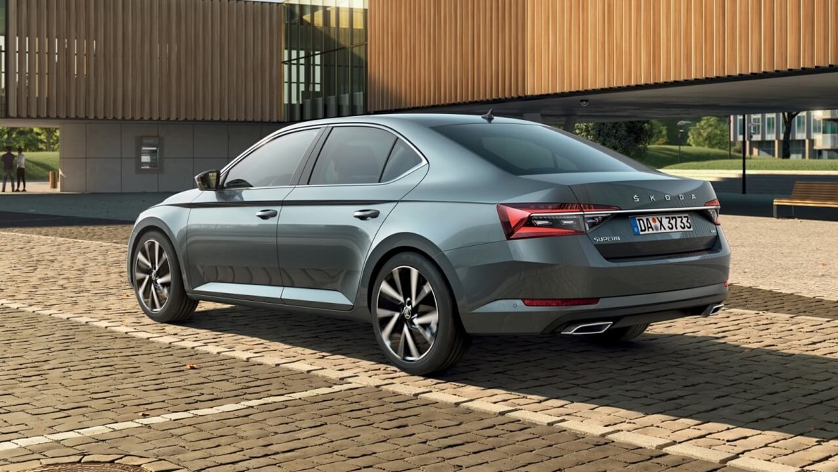 Skoda Superb Çıkma Parça